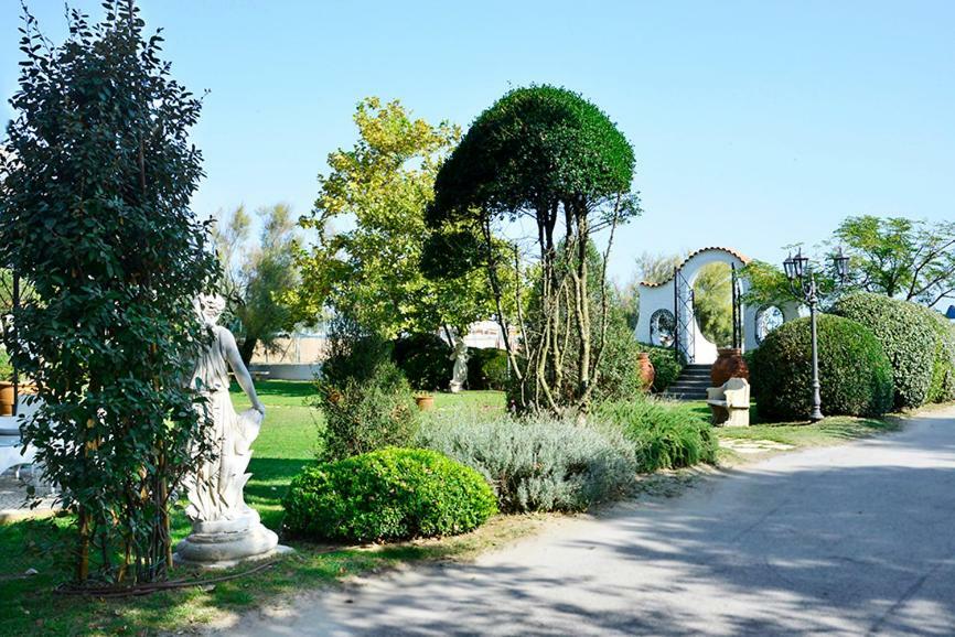 Hotel Locanda Delle Dune Bellaria-Igea Marina Exterior photo