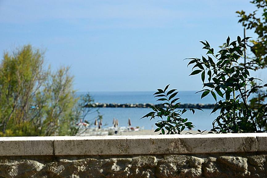 Hotel Locanda Delle Dune Bellaria-Igea Marina Exterior photo